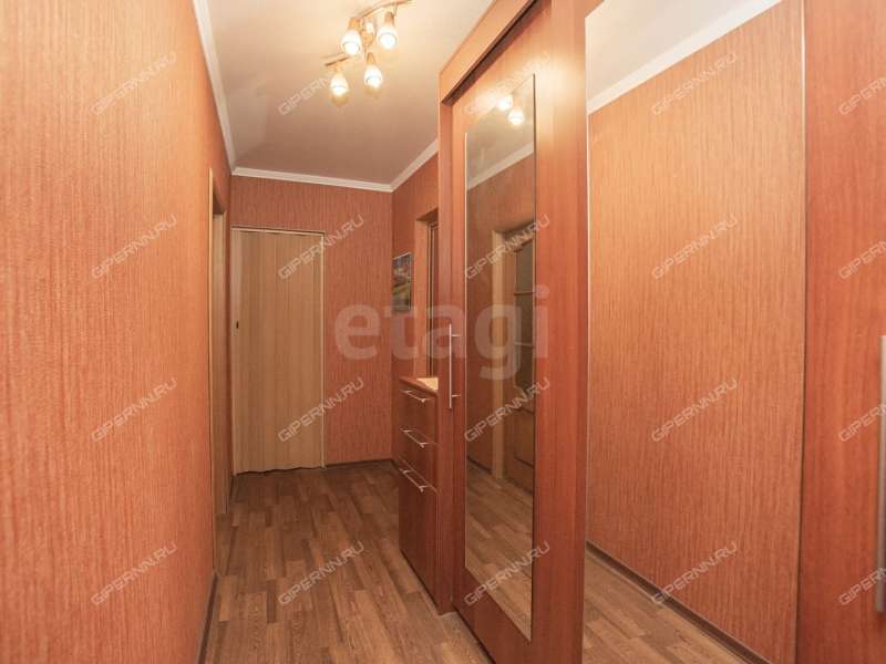 двухкомнатная квартира на улице Мирошникова дом 3б