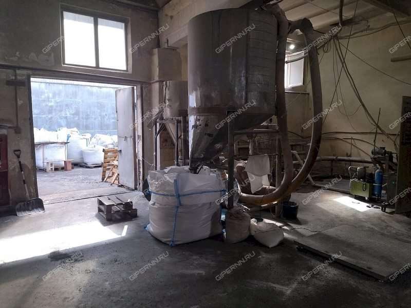 помещение под склад на Зайцева ул, д.31