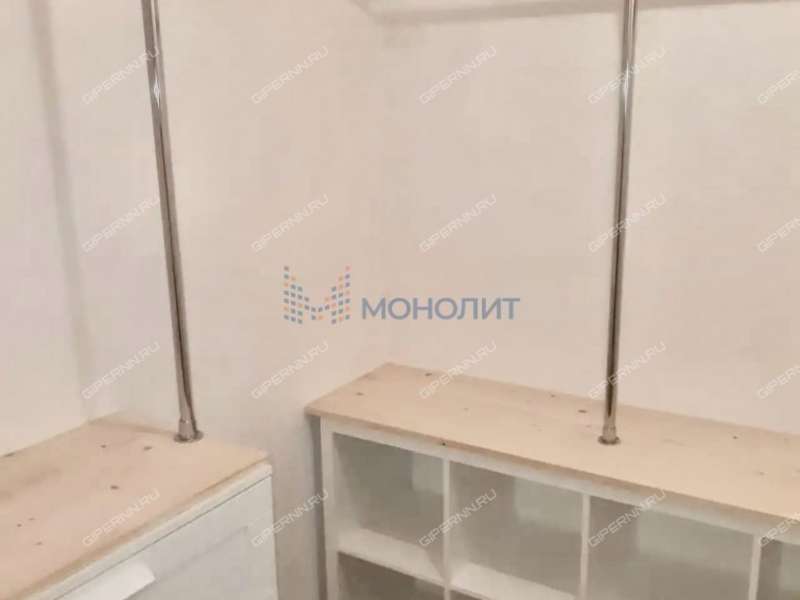 трёхкомнатная квартира на улице Мельникова дом 25
