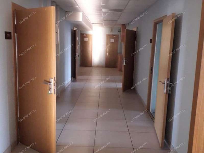 помещение под офис на улице Новикова-Прибоя
