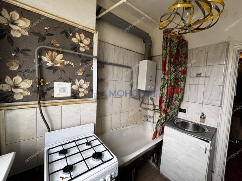 1-komnatnaya-ul-radistov-d-7a фото