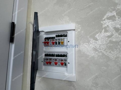 1-komnatnaya-ul-kompozitora-kasyanova-d-11 фото