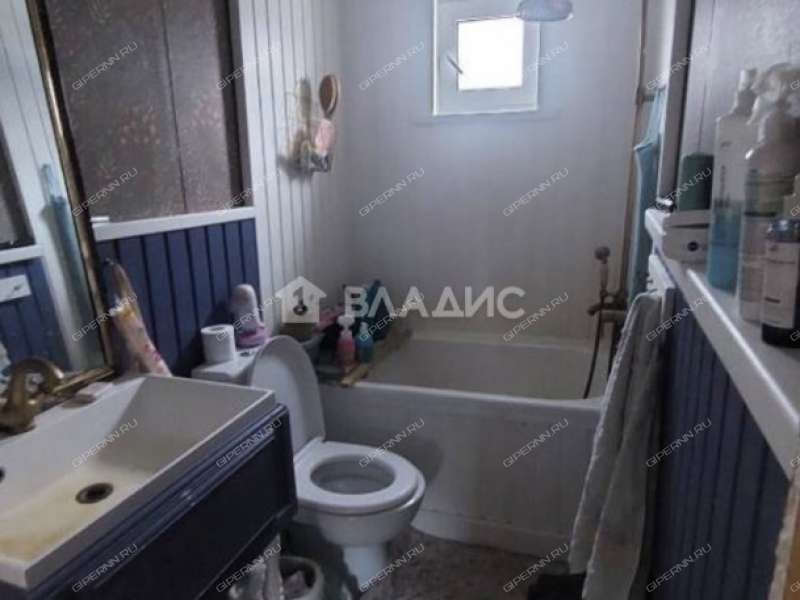 дом на деревня Дроздово, Зиняковский сельсовет