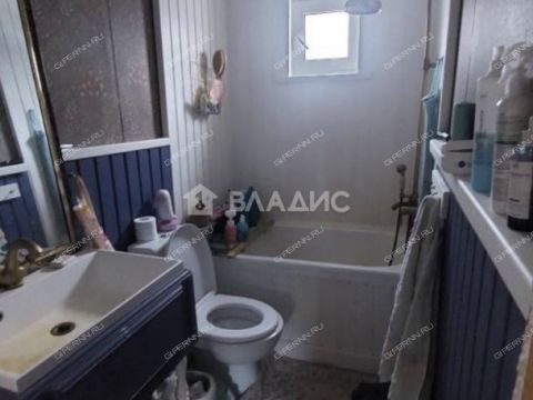 dom-derevnya-drozdovo-zinyakovskiy-selsovet-gorodeckiy-rayon фото