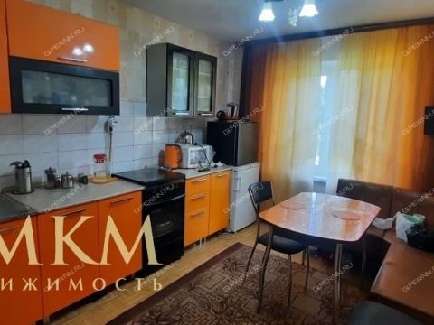 3-komnatnaya-ul-zayceva-d-21 фото