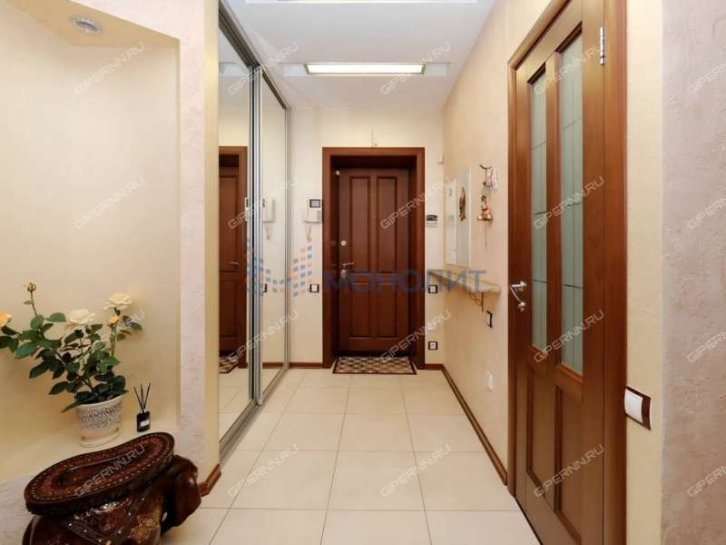 трёхкомнатная квартира на улице Белинского дом 58/60