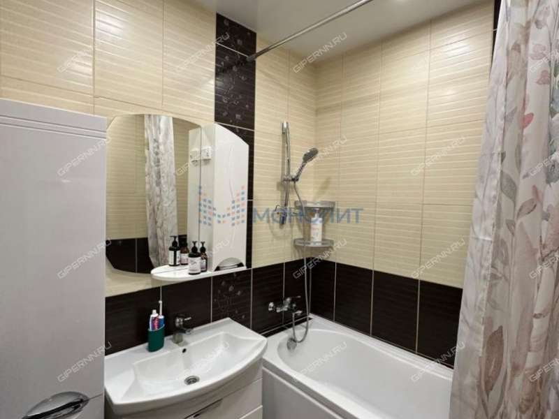 двухкомнатная квартира на улице Родионова дом 45