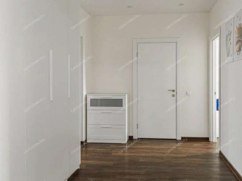 трёхкомнатная квартира на Заречном бульваре дом 5