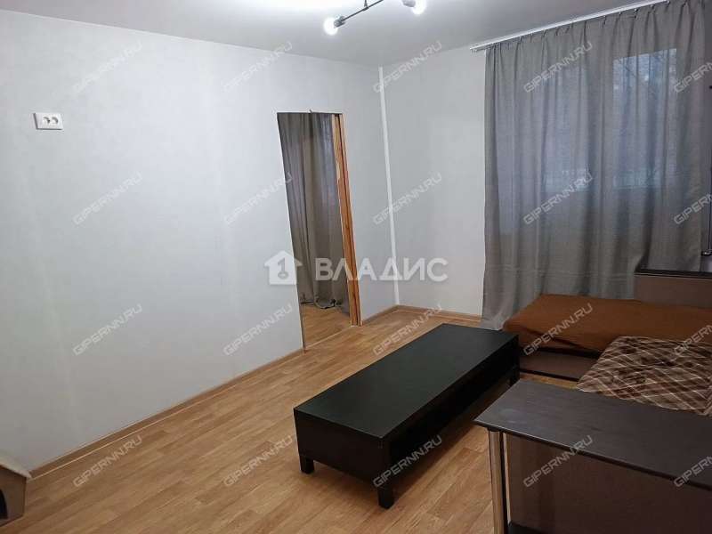 трёхкомнатная квартира на Вольской улице дом 10