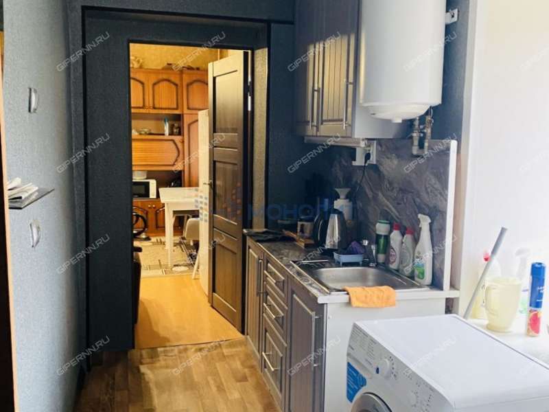 пятикомнатная квартира на Варварской улице дом 3Б