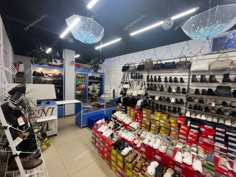 помещение под торговую площадь на Южном шоссе