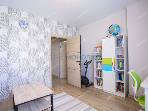 3-komnatnaya-ul-makovskogo-d-25 фото