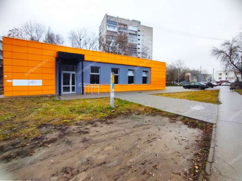 здание под торговую площадь, недвижимость под медицинские учреждения на улице Ефремова
