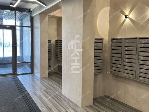 1-komnatnaya-ul-sergeya-akimova-50 фото