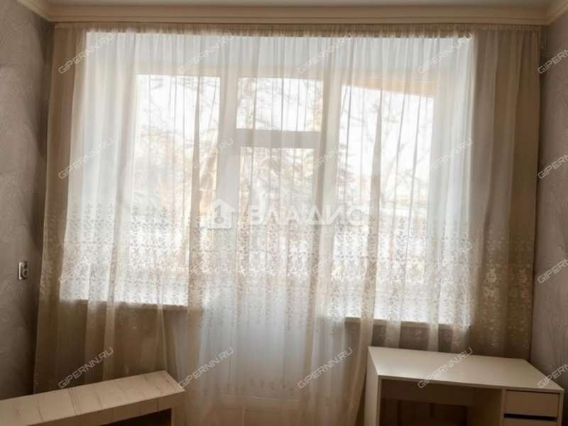 однокомнатная квартира на Ошарской улице дом 63