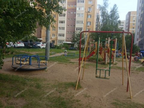 3-komnatnaya-ul-rodionova-d-195 фото