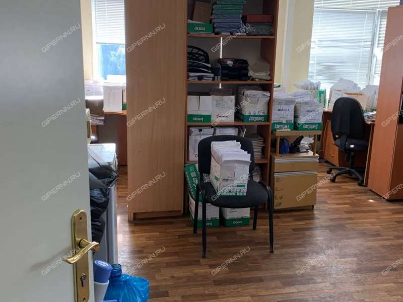 помещение под офис на улице Адмирала Васюнина