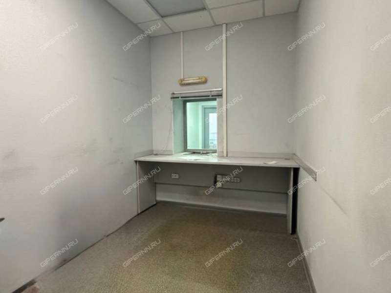 помещение под помещение свободного назначения в 2-м микрорайоне город Кстово