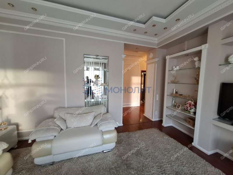 трёхкомнатная квартира на улице Октябрьской Революции дом 60