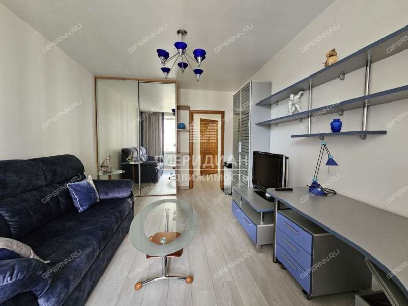 трёхкомнатная квартира на Арзамасской улице дом 5