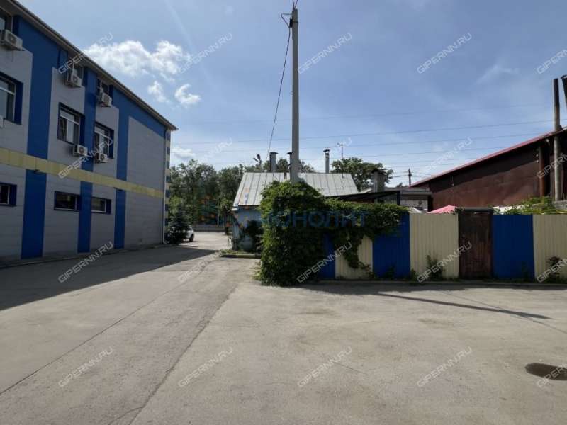 здание под коммерческую недвижимость на Удмуртской улице