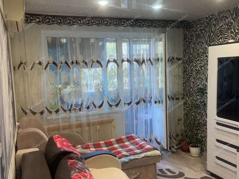 двухкомнатная квартира в 6-м микрорайоне дом 7