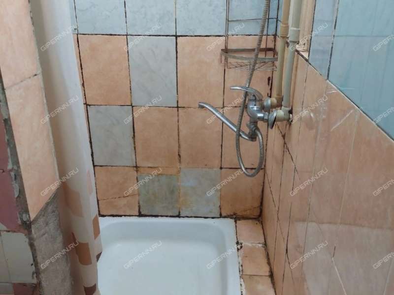 комната в доме 108 на Берёзовской улице