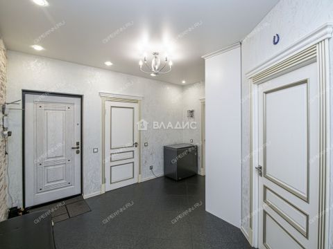 2-komnatnaya-ul-shkolnaya-d-36 фото
