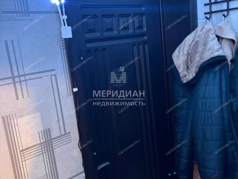 двухкомнатная квартира на улице Глазунова дом 11