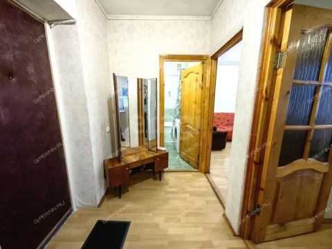 1-komnatnaya-per-svetlogorskiy-d-4a фото