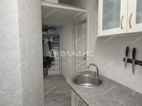 2-komnatnaya-ul-rodnikovaya-d-71 фото