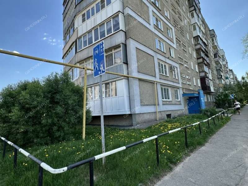 двухкомнатная квартира на улице Пермякова дом 10