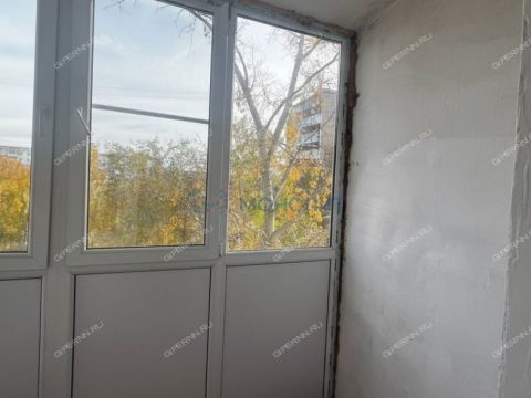 4-komnatnaya-pl-komsomolskaya-d-10-k2 фото