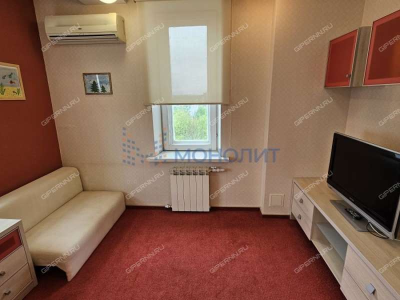 четырёхкомнатная квартира на улице Ванеева дом 25/88