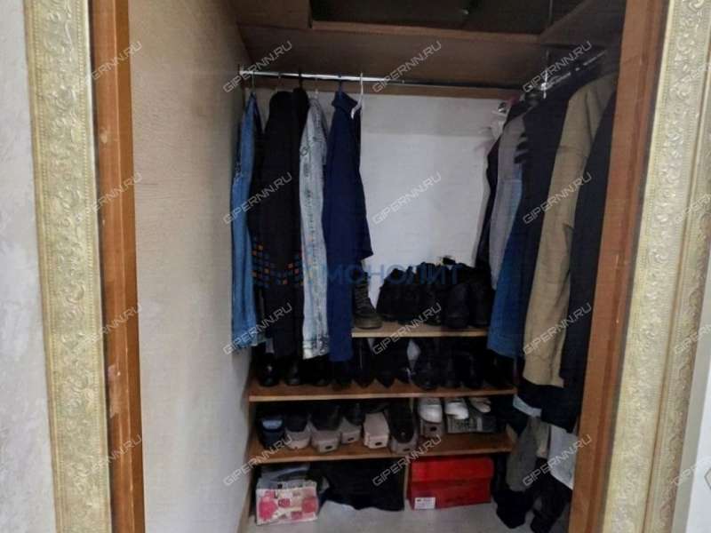 трёхкомнатная квартира на улице Бориса Корнилова дом 8