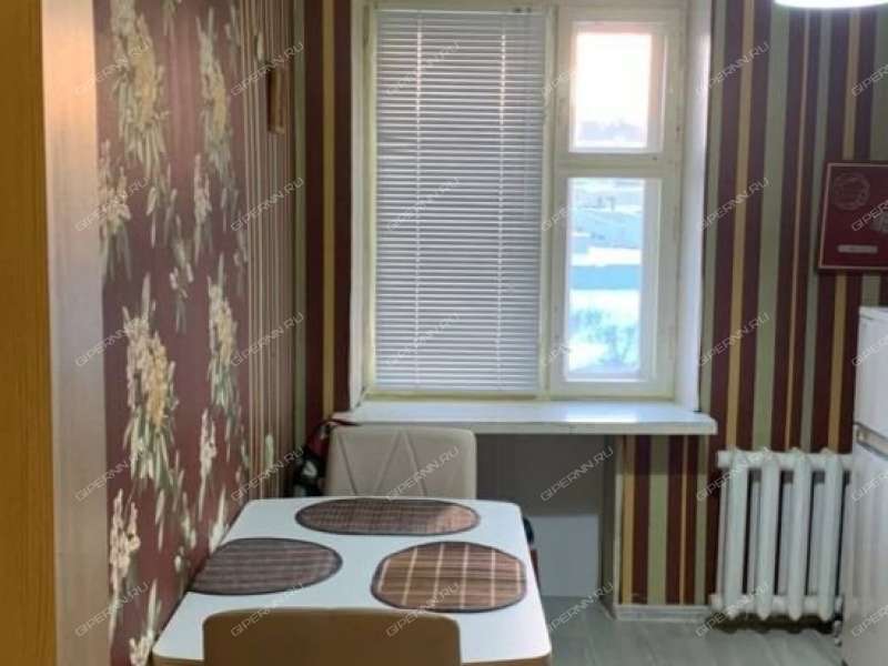 однокомнатная квартира на Эпроновской улице дом 10