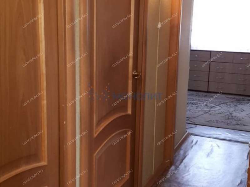 четырёхкомнатная квартира на улице Политбойцов дом 4