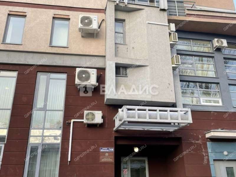 помещение под помещение свободного назначения на улице Минина