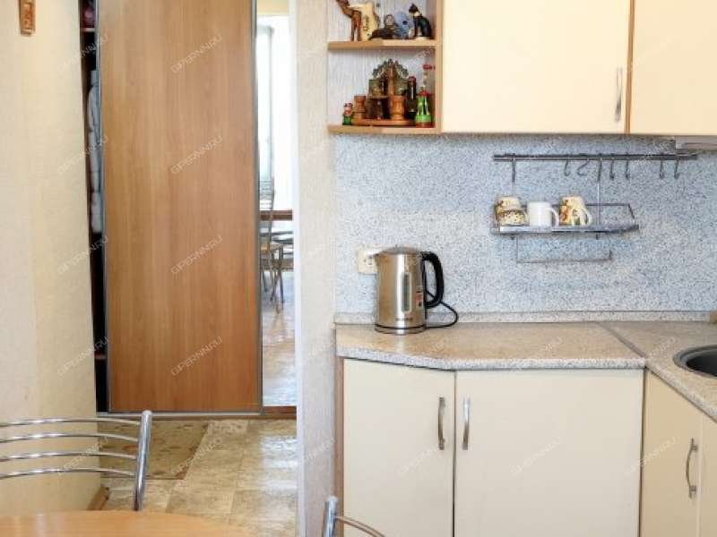 трёхкомнатная квартира на улице Куйбышева дом 59