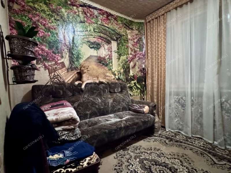 трёхкомнатная квартира на улице Строкина дом 19