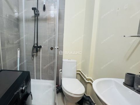 1-komnatnaya-ul-romantikov-d-5 фото