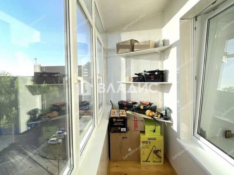 трёхкомнатная квартира на Кстовской улице дом 5 город Кстово