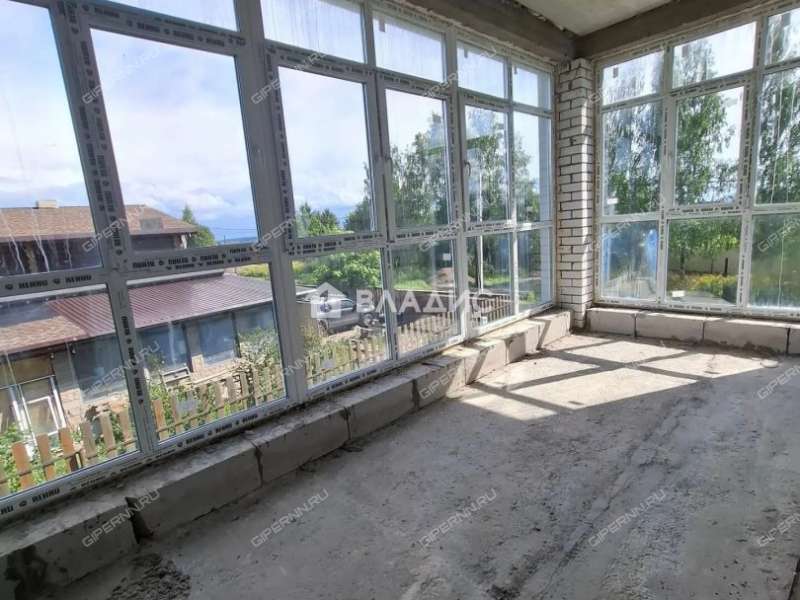 коттедж на улице Цветочная село Безводное