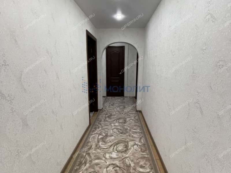 трёхкомнатная квартира на проспекте Бусыгина дом 56