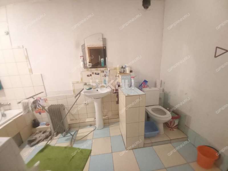 трёхкомнатная квартира на Московском шоссе дом 83