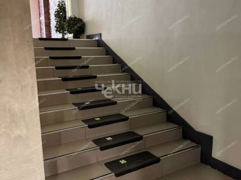 помещение под недвижимость под общепит на улице Пискунова