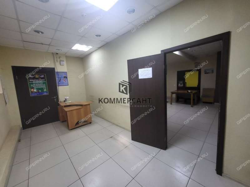 помещение под торговую площадь на улице Краснодонцев