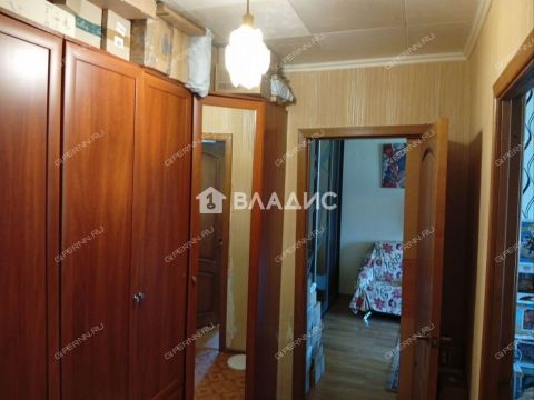 2-komnatnaya-ul-teplichnaya-d-10 фото