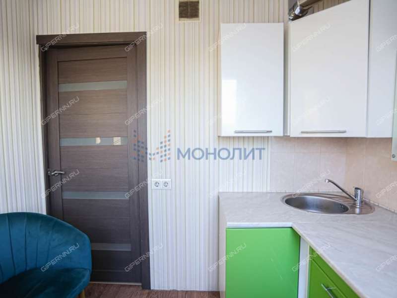 однокомнатная квартира на улице Красных Зорь дом 7