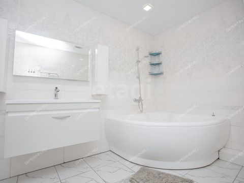 2-komnatnaya-prosp-gagarina-d-118 фото